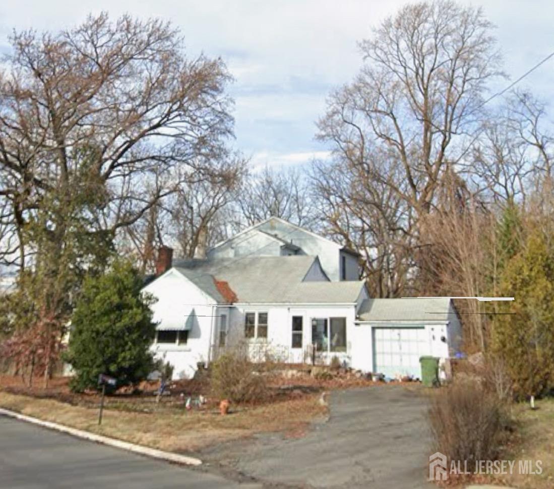 784 New Durham Avenue Edison NJ 08817