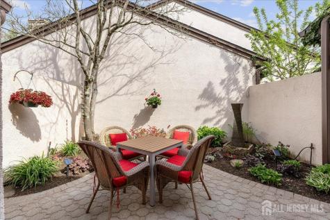 198 Sayre Drive Plainsboro NJ 08540