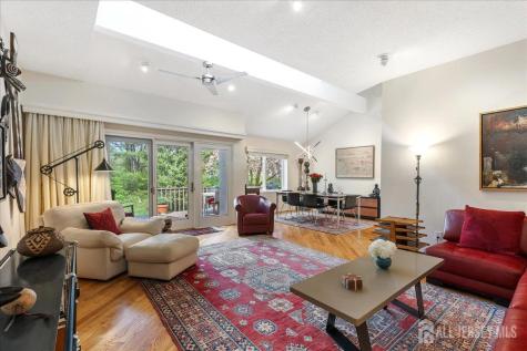 198 Sayre Drive Plainsboro NJ 08540
