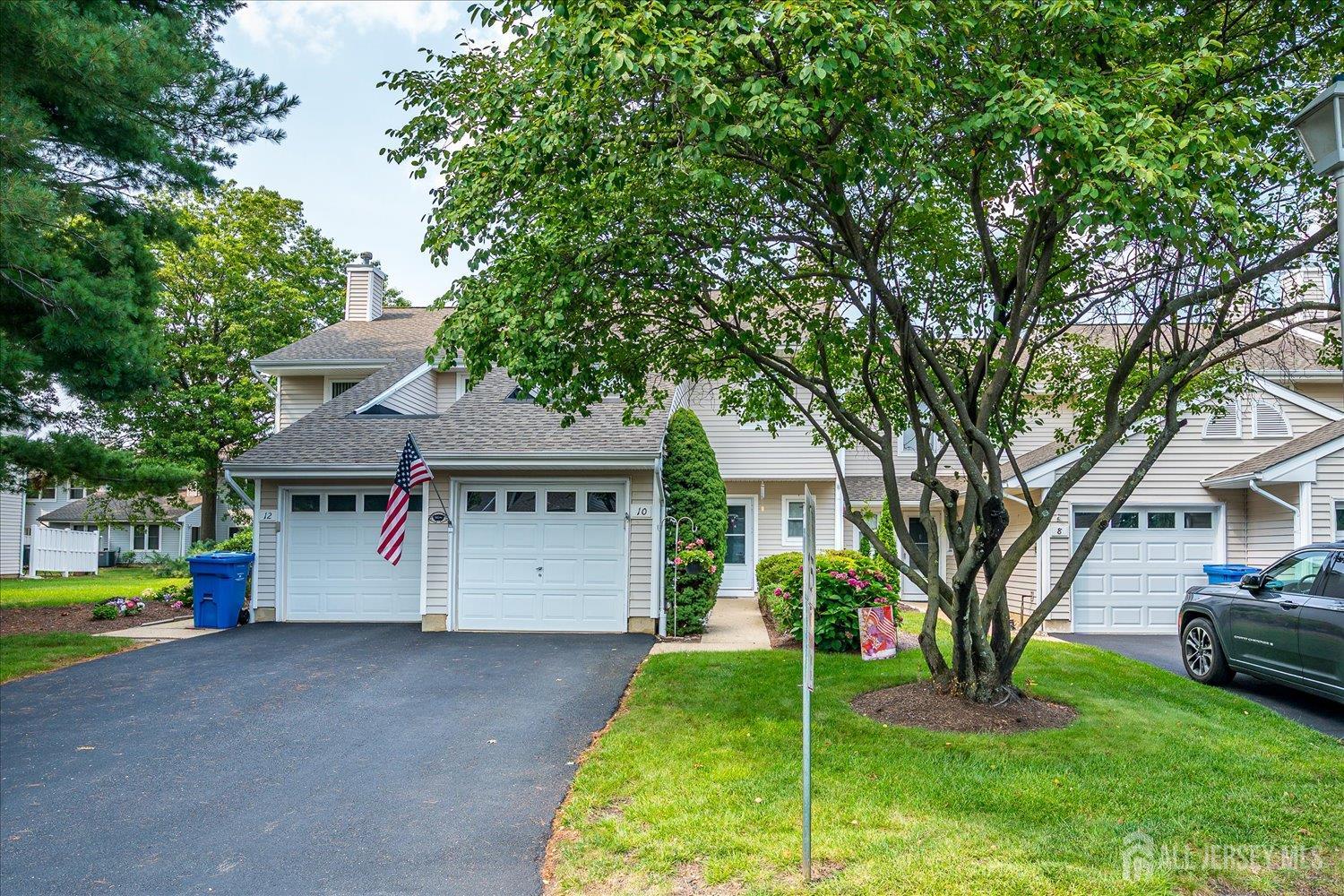 10 Woodmere Drive Sayreville NJ 08859
