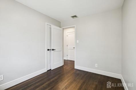 2 Ann Terrace East Brunswick NJ 08850