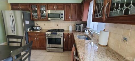 126 Florence Avenue Colonia NJ 07067