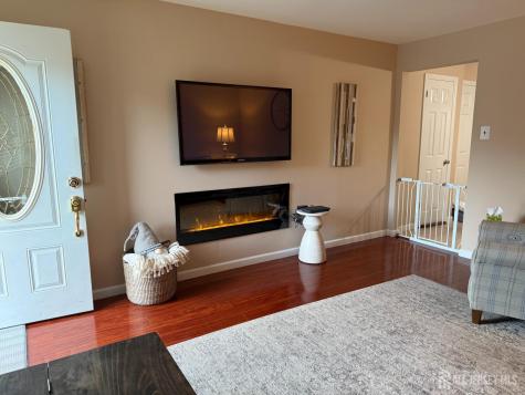 126 Florence Avenue Colonia NJ 07067