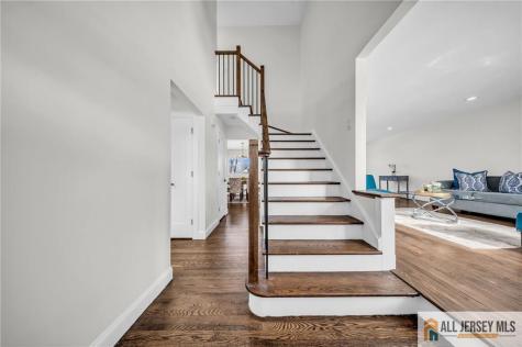 27 Sheppard Place Edison NJ 08817