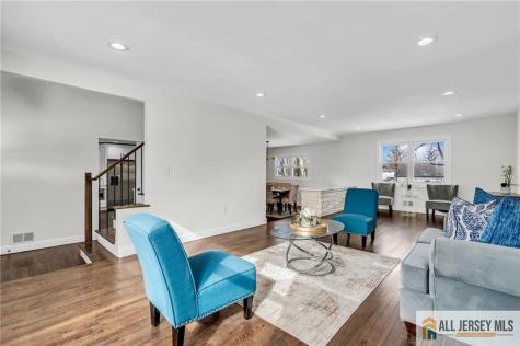 27 Sheppard Place Edison NJ 08817