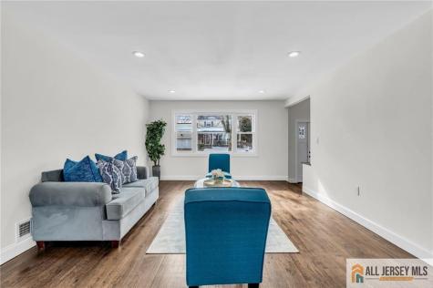 27 Sheppard Place Edison NJ 08817