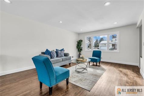 27 Sheppard Place Edison NJ 08817