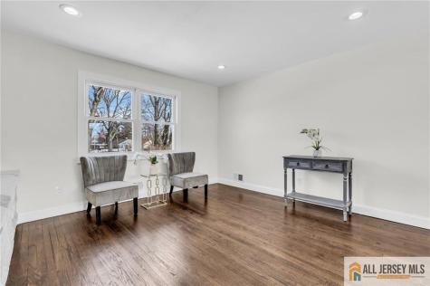 27 Sheppard Place Edison NJ 08817