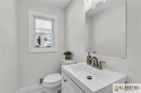 27 Sheppard Place Edison NJ 08817