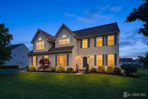 14 Rue Cezanne Street Franklin Twsp NJ 08873