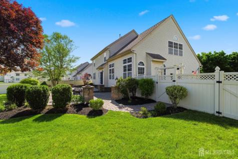 14 Rue Cezanne Street Franklin Twsp NJ 08873