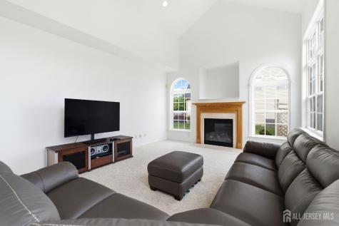 14 Rue Cezanne Street Franklin Twsp NJ 08873