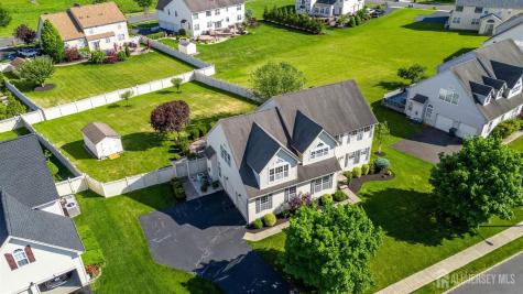 14 Rue Cezanne Street Franklin Twsp NJ 08873