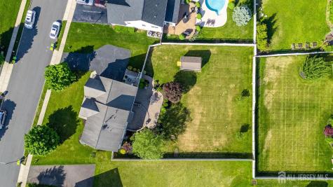 14 Rue Cezanne Street Franklin Twsp NJ 08873