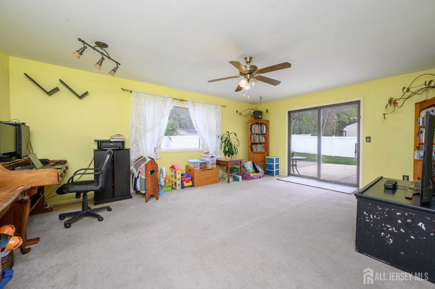 20 Snowdrift Lane Howell NJ 07731