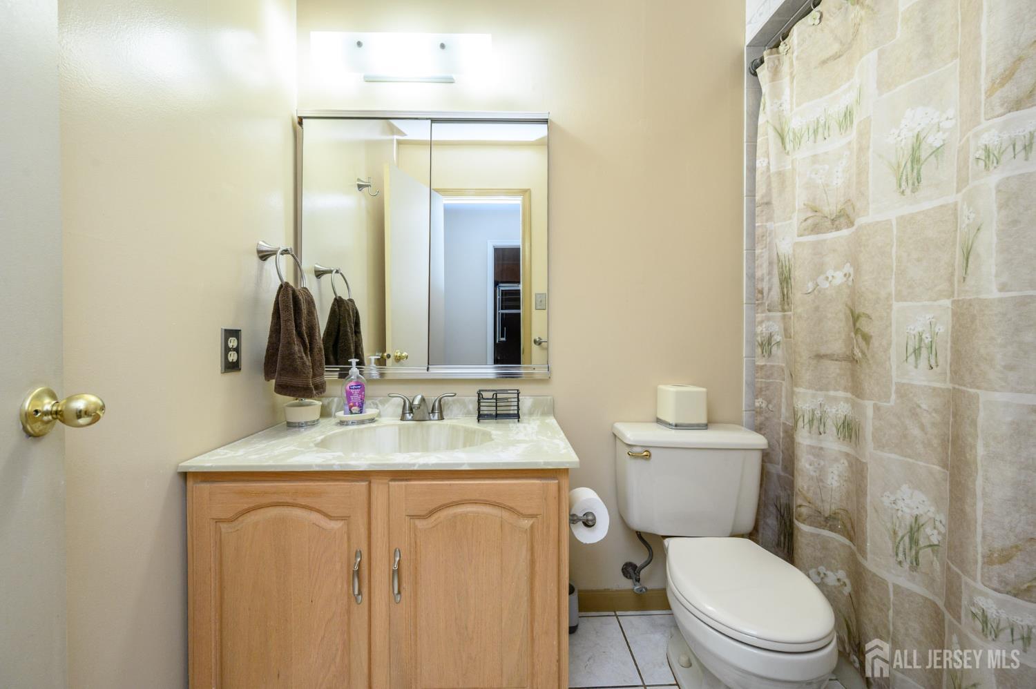 20 Snowdrift Lane Howell NJ 07731