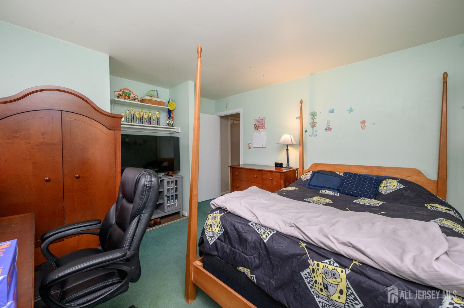 20 Snowdrift Lane Howell NJ 07731