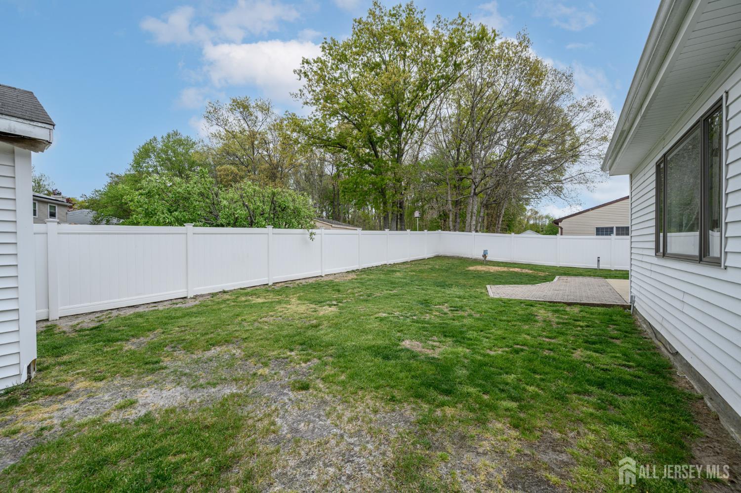 20 Snowdrift Lane Howell NJ 07731