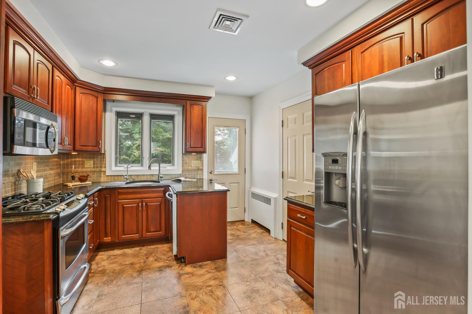 80 Chestnut Street Milltown NJ 08850