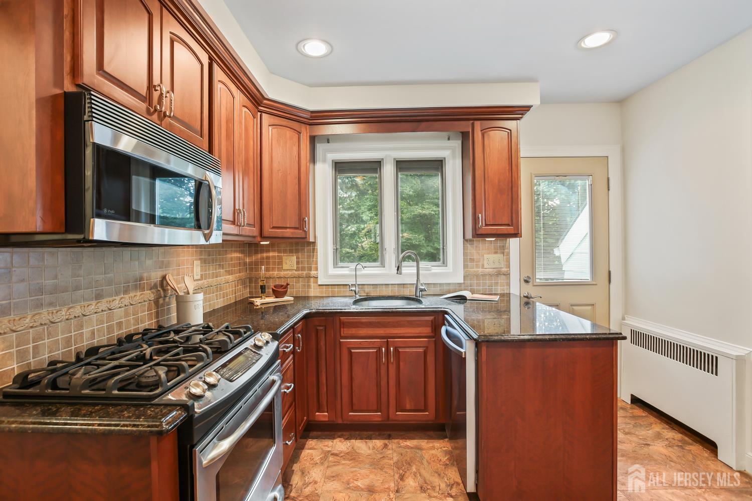 80 Chestnut Street Milltown NJ 08850