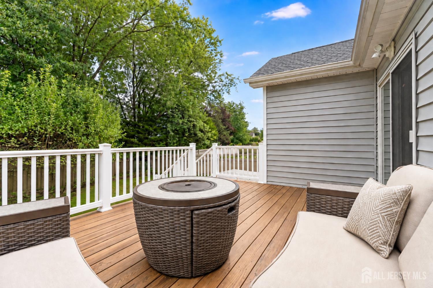 83 Sagamore Avenue Edison NJ 08820