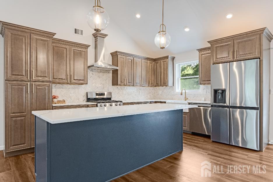 83 Sagamore Avenue Edison NJ 08820