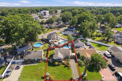 52 Sunset Avenue Old Bridge NJ 08857
