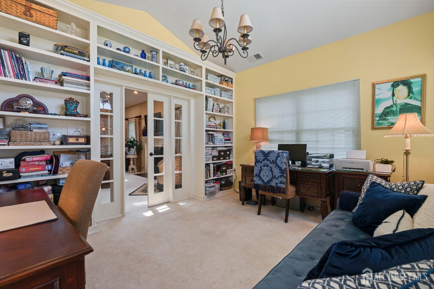 52 Vineyard Court Monroe NJ 08831