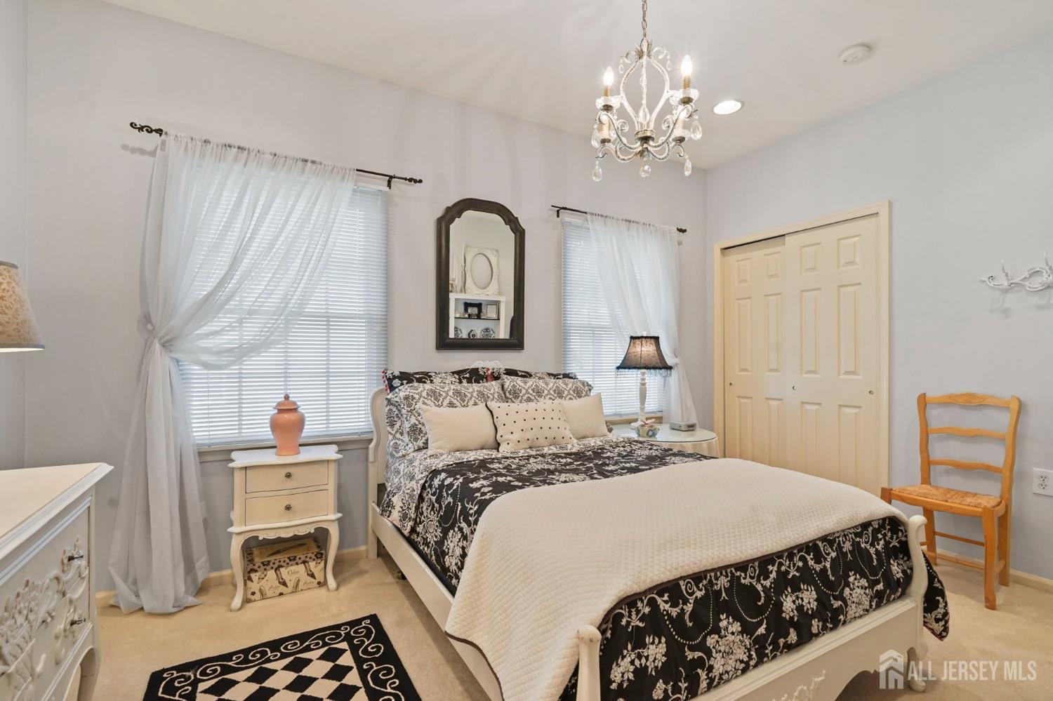 52 Vineyard Court Monroe NJ 08831