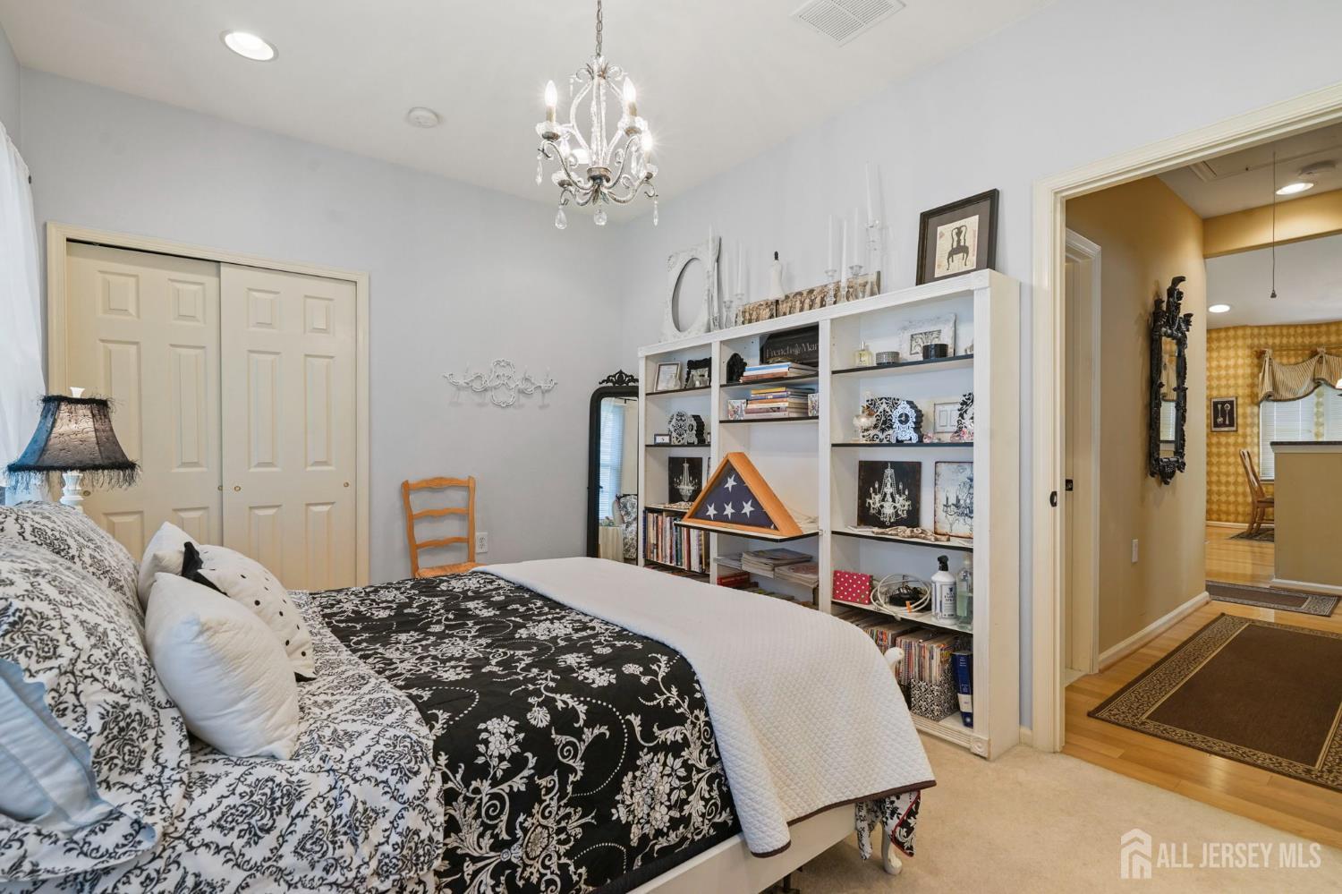 52 Vineyard Court Monroe NJ 08831
