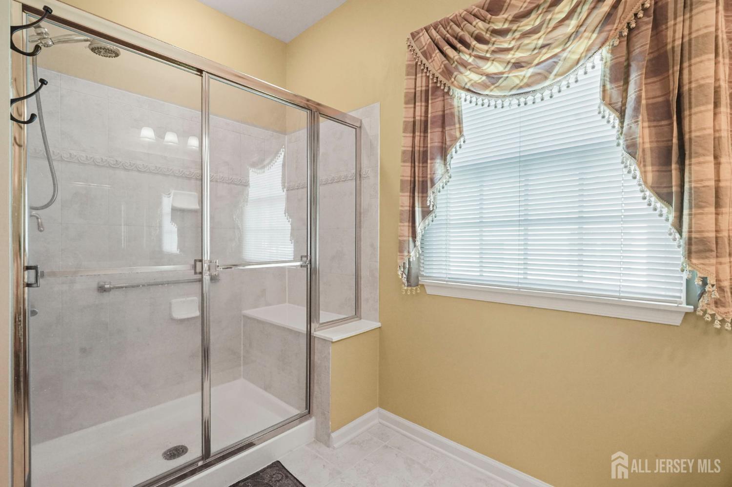 52 Vineyard Court Monroe NJ 08831