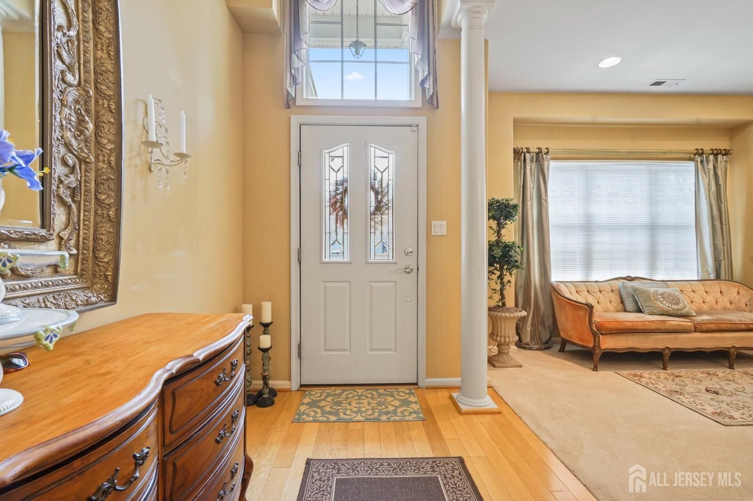 52 Vineyard Court Monroe NJ 08831