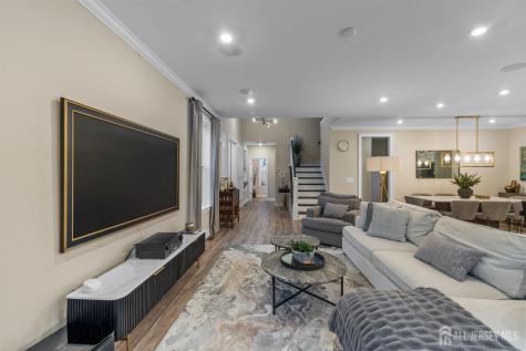 2812 Hayden Court Monroe NJ 08831