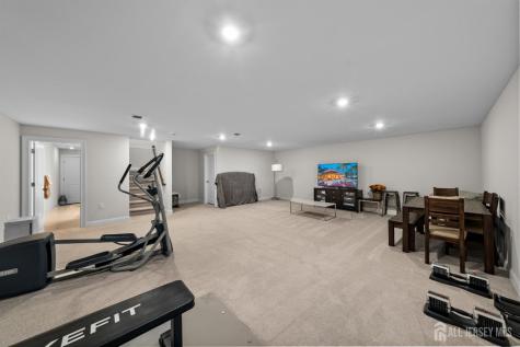 2812 Hayden Court Monroe NJ 08831