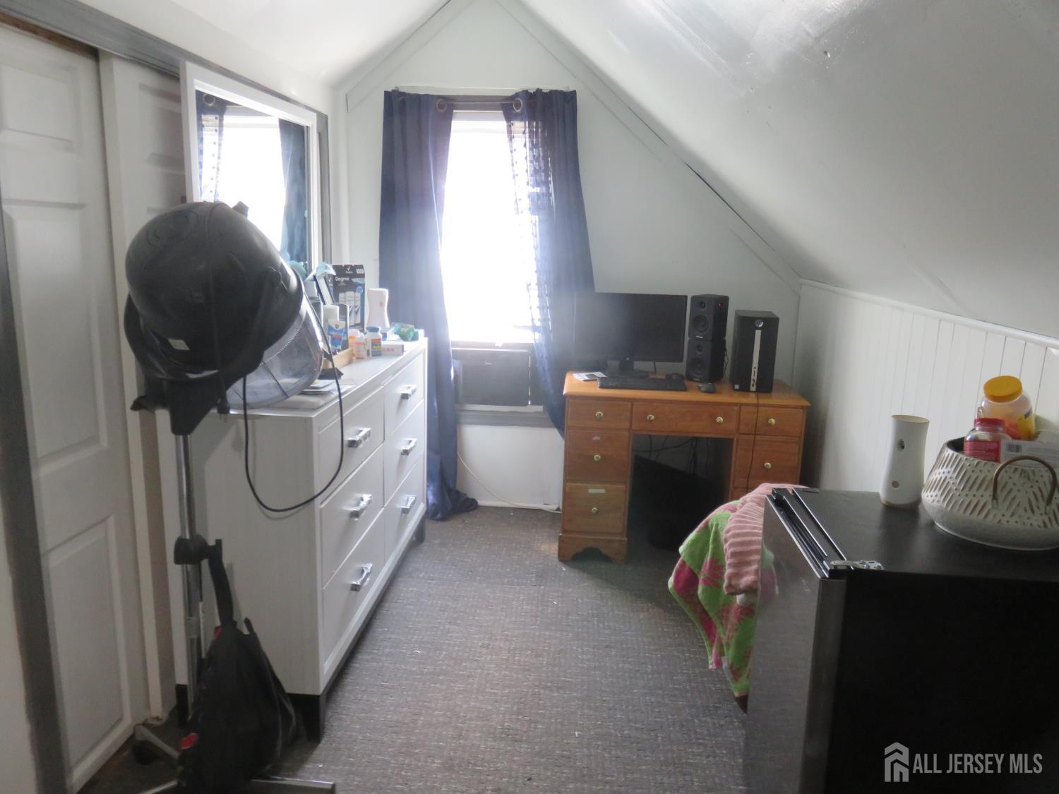 561 Neville Street Perth Amboy NJ 08861