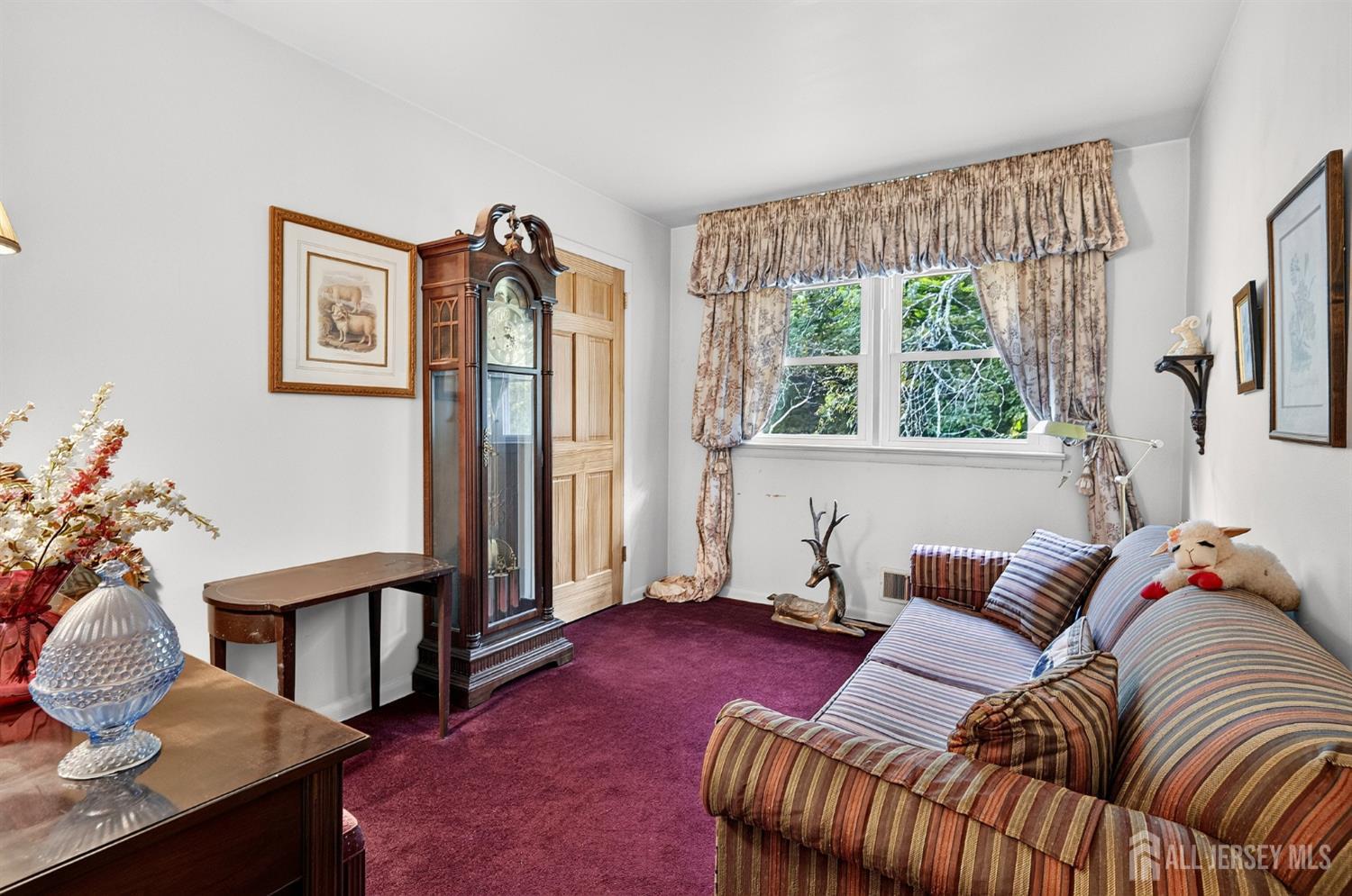 38 Sherwood Avenue East Brunswick NJ 08816