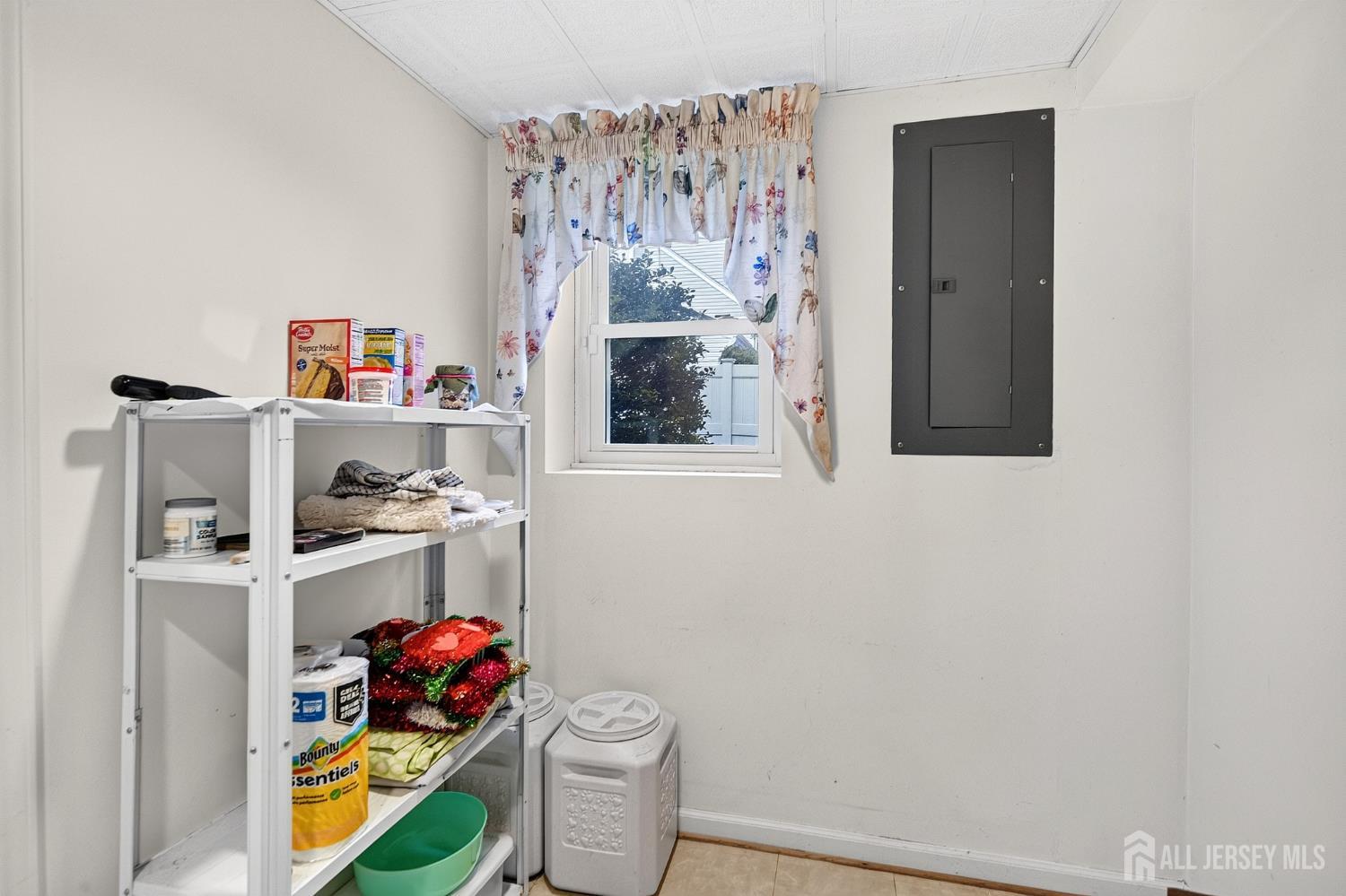 38 Sherwood Avenue East Brunswick NJ 08816