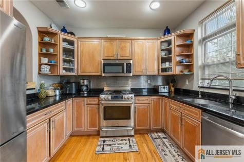 1435 Barnhardt Lane Rahway NJ 07065