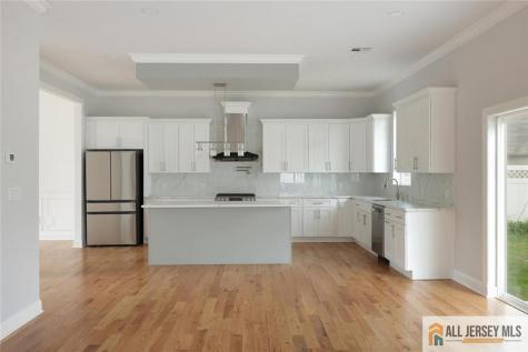 13 Richmond Road Edison NJ 08817