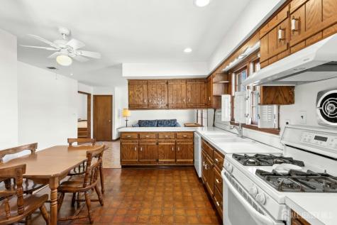181 Demorest Avenue Avenel NJ 07001