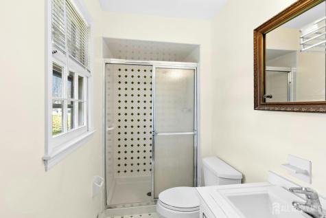 181 Demorest Avenue Avenel NJ 07001