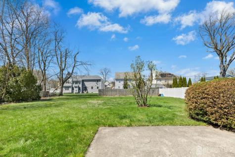 181 Demorest Avenue Avenel NJ 07001