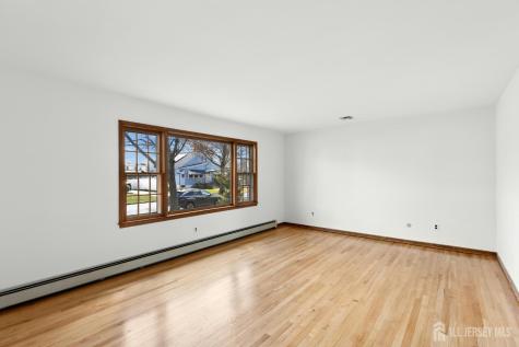181 Demorest Avenue Avenel NJ 07001