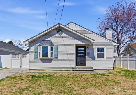 52 Pomona Boulevard Old Bridge NJ 07735