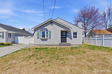 52 Pomona Boulevard Old Bridge NJ 07735