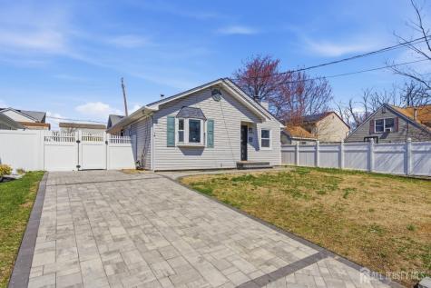 52 Pomona Boulevard Old Bridge NJ 07735