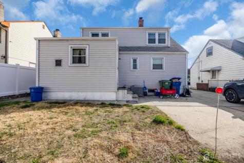85 Coolidge Avenue Sayreville NJ 08859