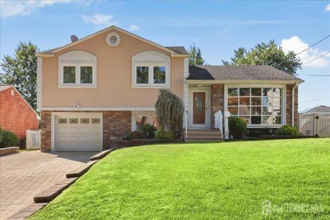 65 Hunter Lane Woodbridge Proper NJ 07095