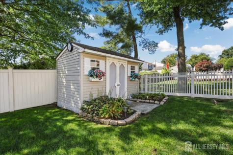 65 Hunter Lane Woodbridge Proper NJ 07095