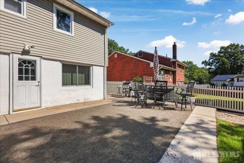 65 Hunter Lane Woodbridge Proper NJ 07095